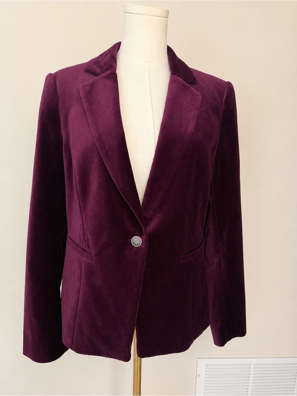 White House Black Market Velvet Blazer Burgundy Plum Purple 10 Tailored Jacket